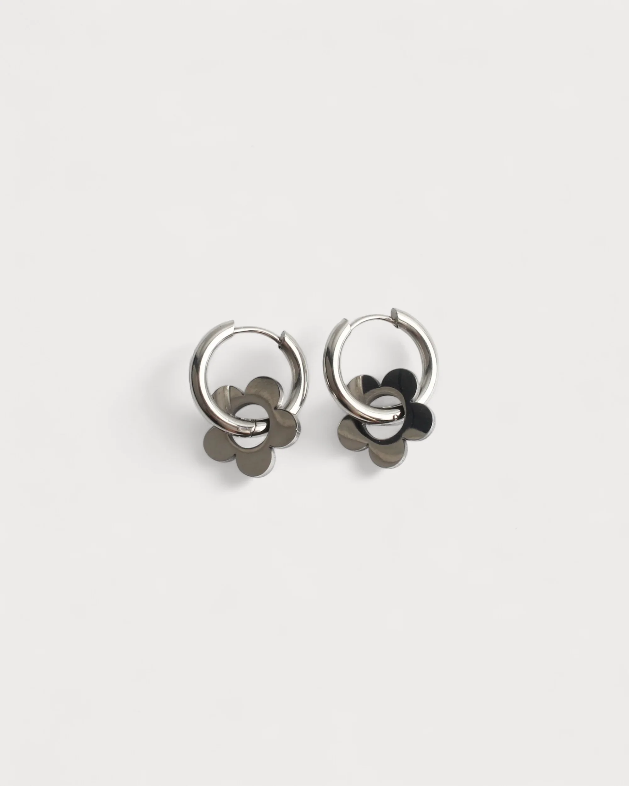 Beautiful Flower - Earrings - Stainless Steel - Image 3