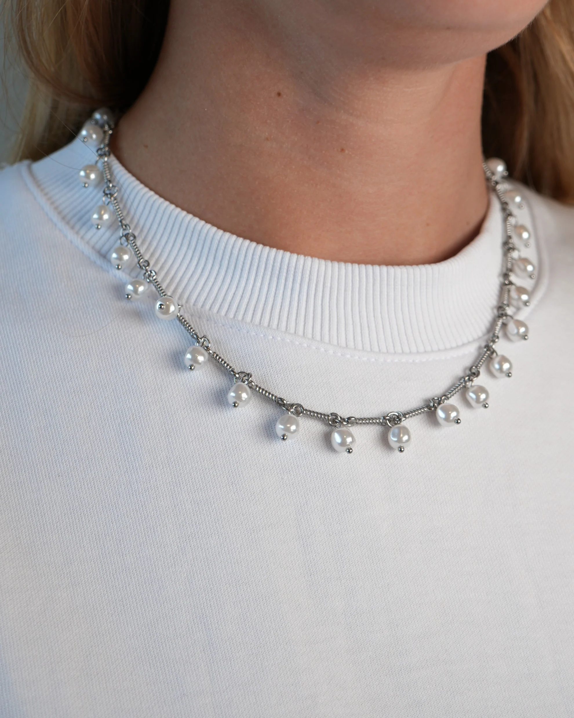 Laureen - Necklace - Stainless Steel - Image 4