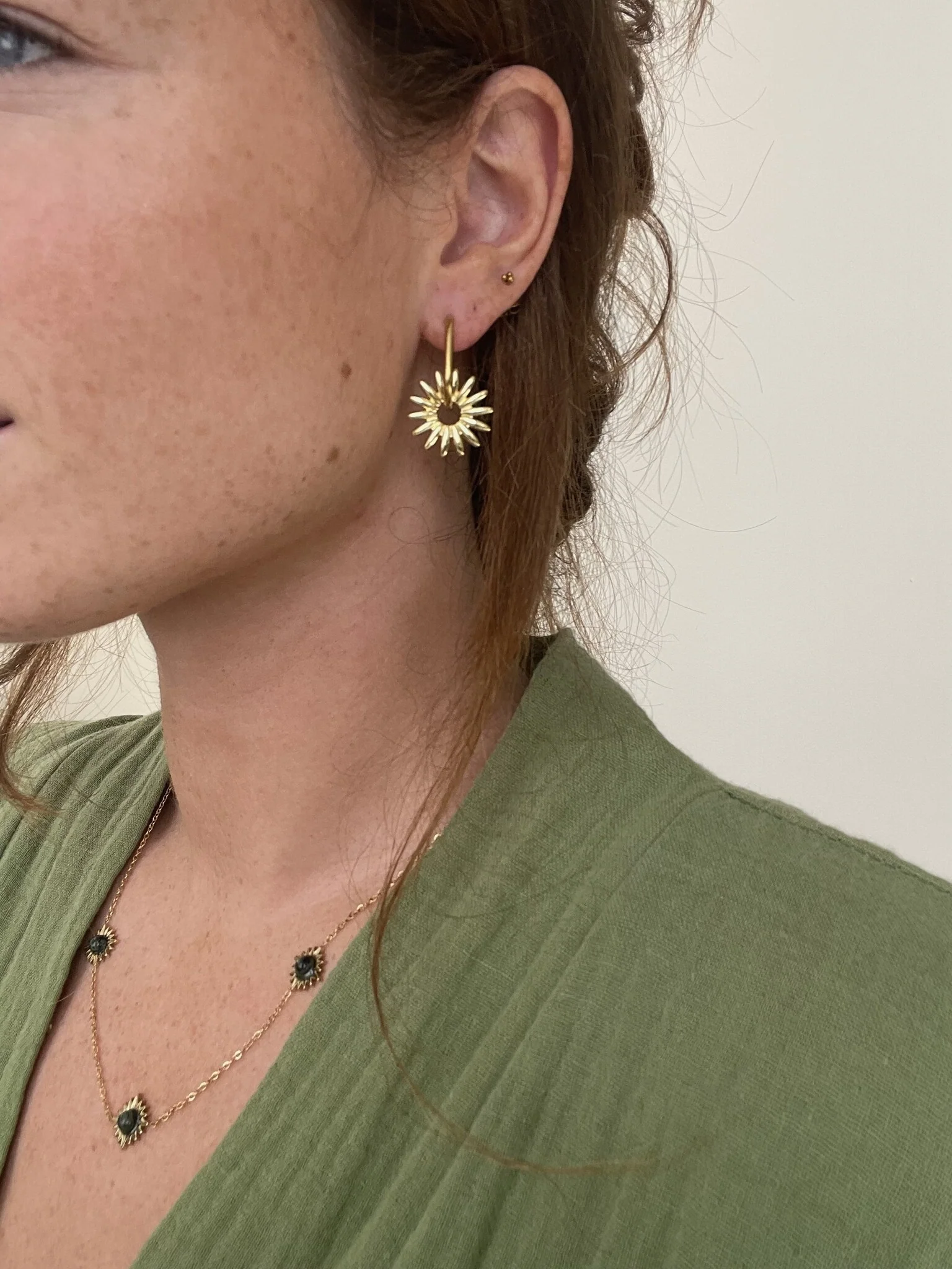 Louelle - Necklace - Natural Stone - Stainless Steel - Image 4