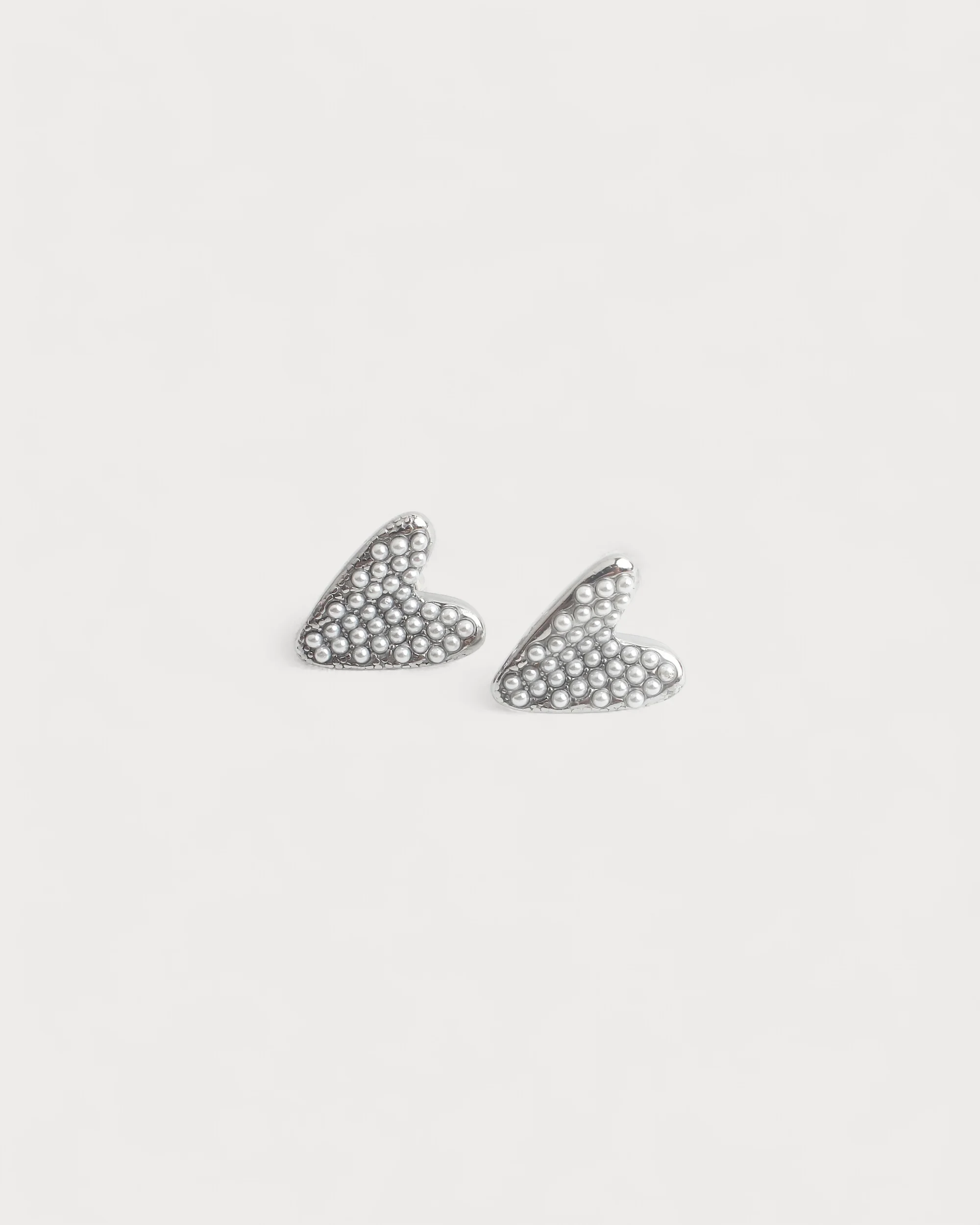 Lovely Pearls - Earrings - Studs - Stainless Steel - Image 3