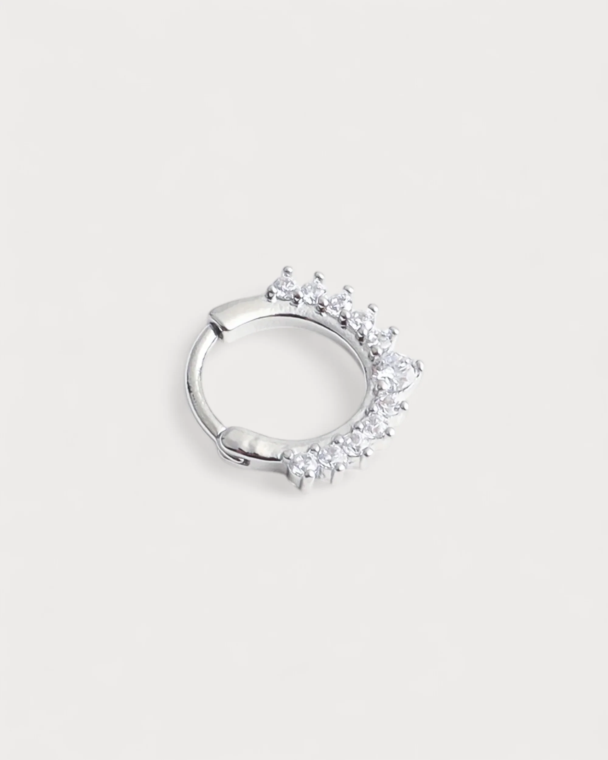Nayla - Piercing – Titanium - Image 3