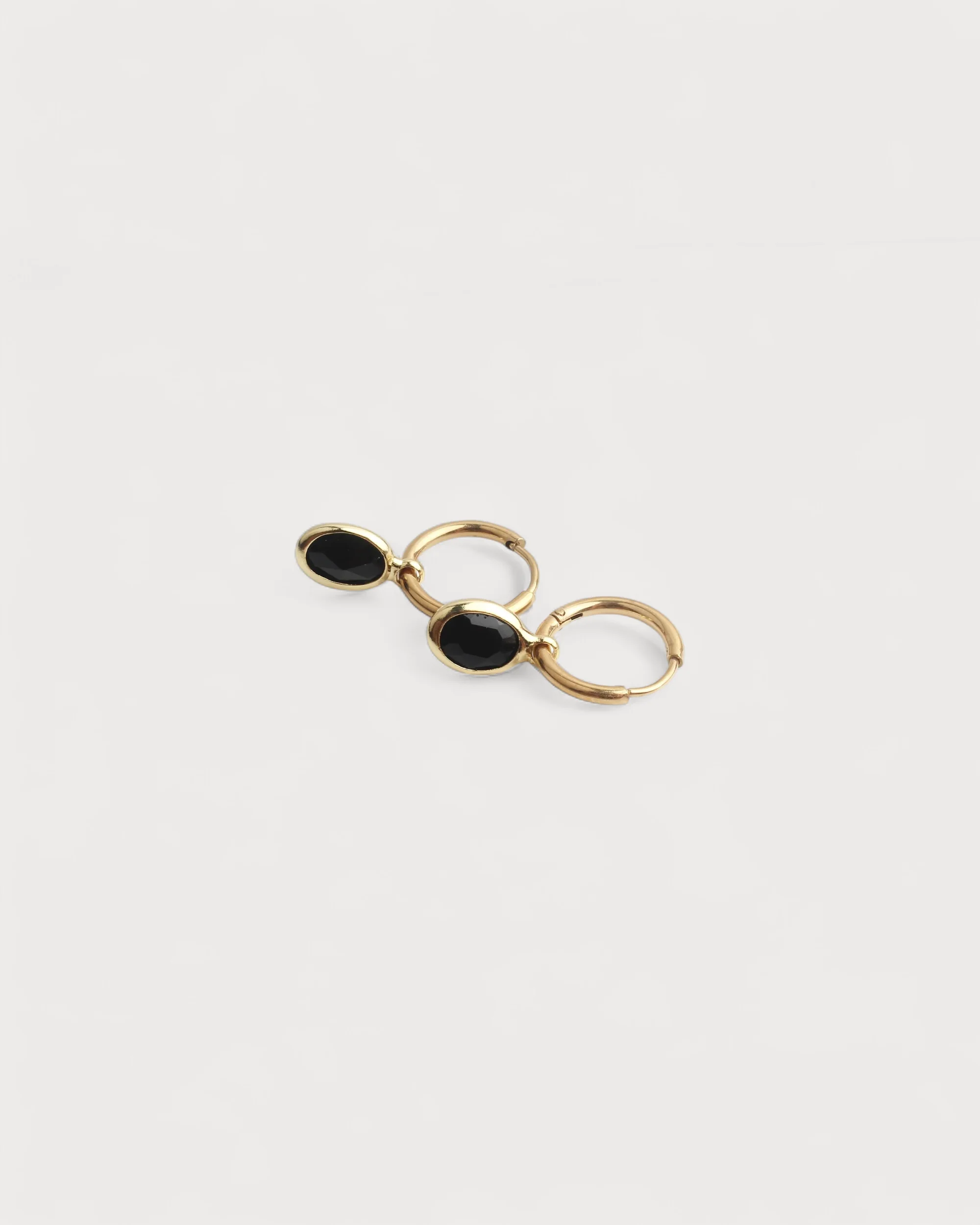 Oval Dana - Earrings - Stainless Steel - Image 3