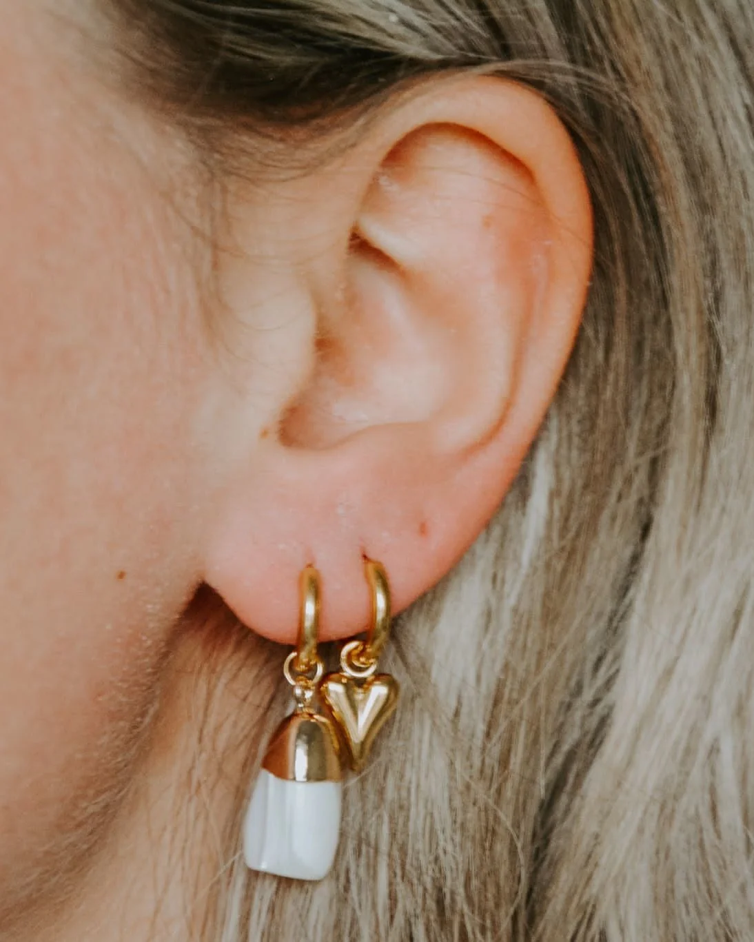 Perfect Shaped Heart - Earrings - Stainless Steel - Image 2