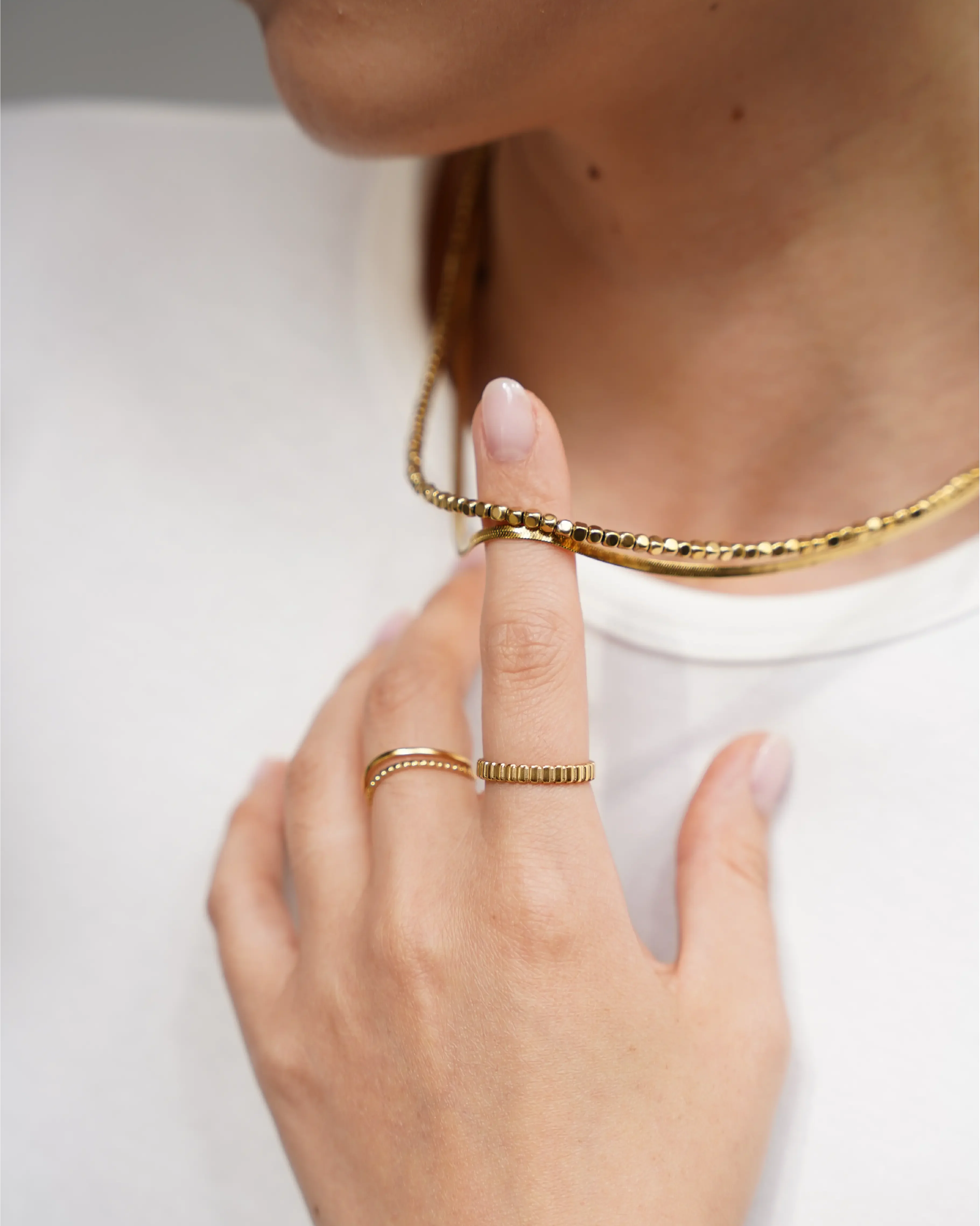 Round Circle - Necklace - Stainless Steel - Image 4