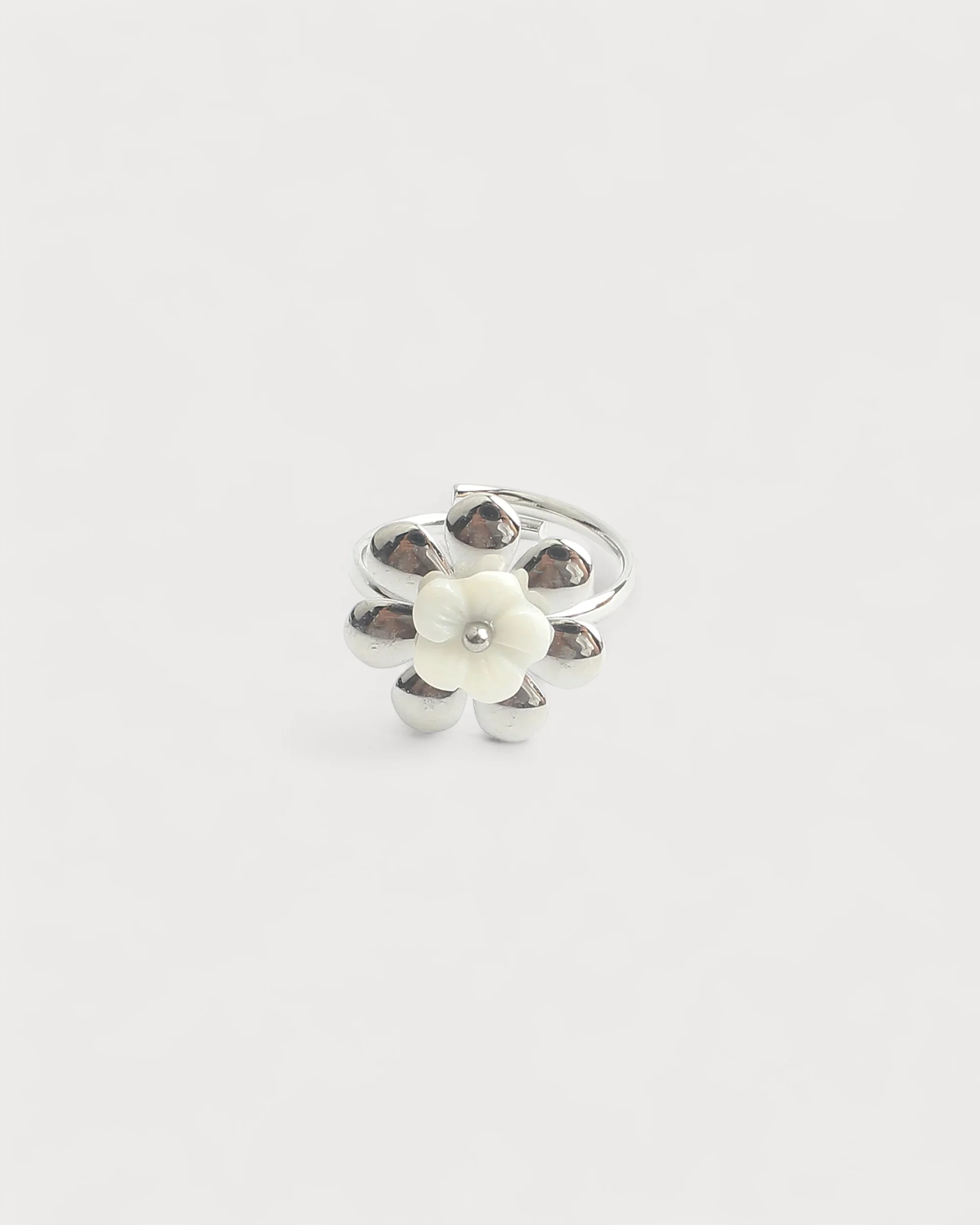 Shell Flower - Ring - Stainless Steel - Adjustable - Image 3