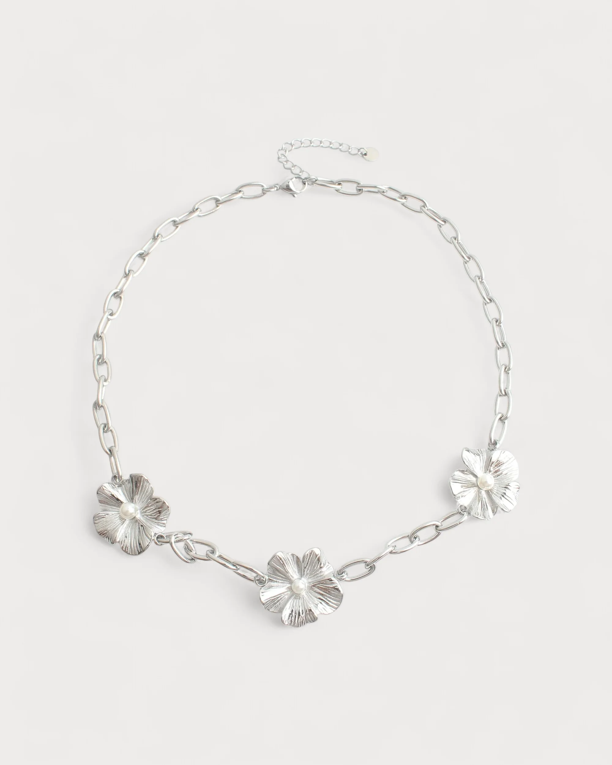 Three Flowers - Necklace - Stainless Steel - Image 3