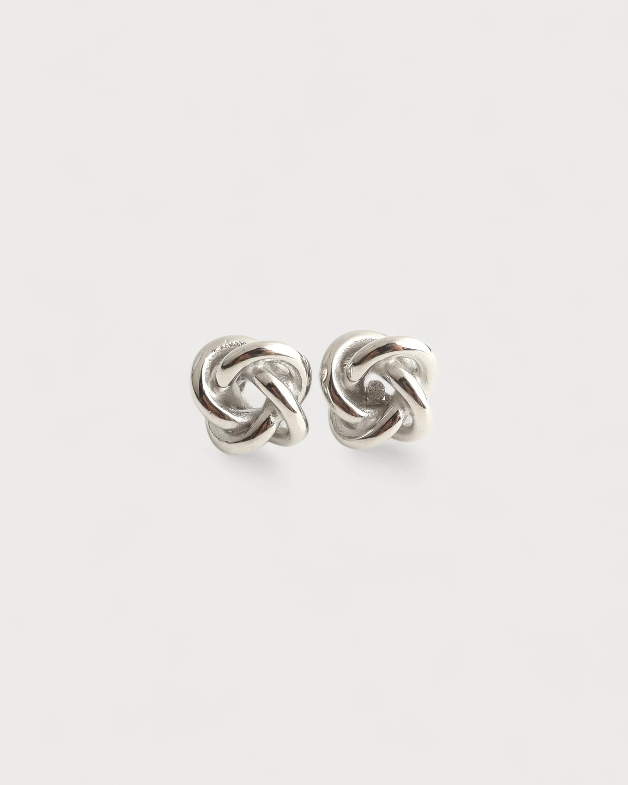 Tiny knot - Studs - Earrings - Stainless Steel - Image 3