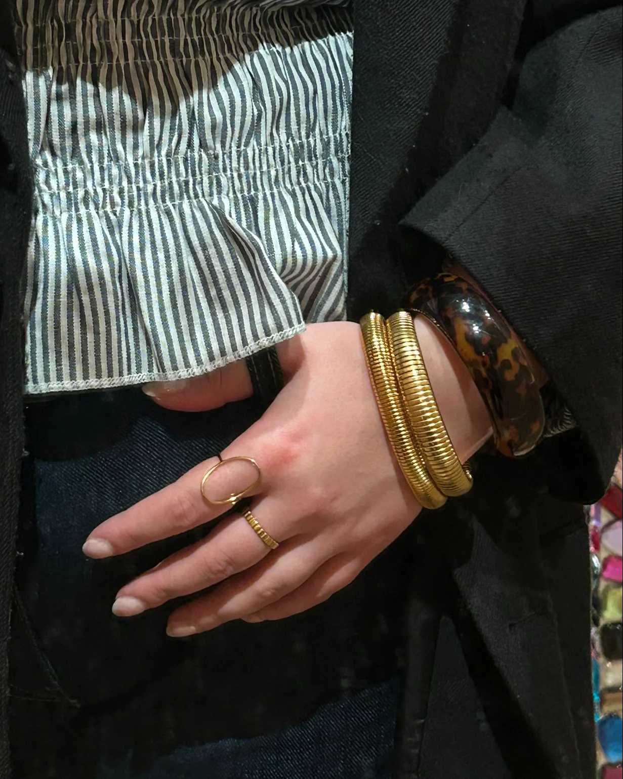 Zayla - Bracelet - Bangle - Image 2